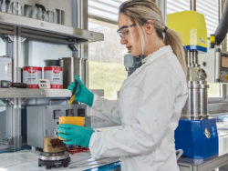 Advanced Materials Lab